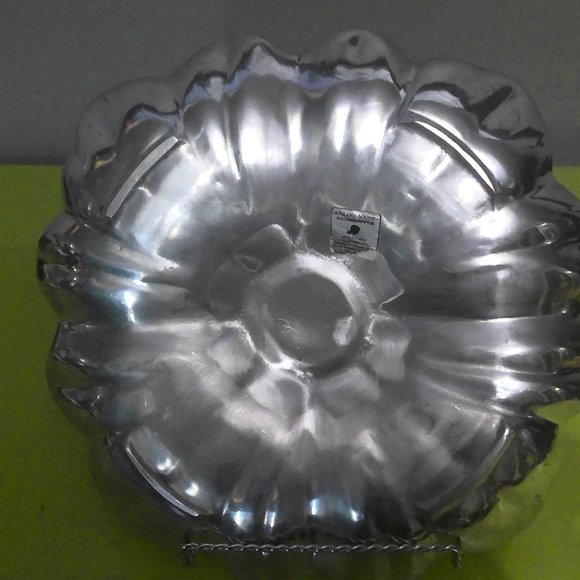 Holland Boone Flower Serving Tray - Scottsdale - Picture 3 of 3